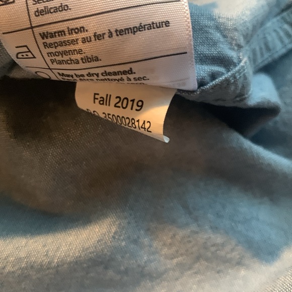 Men’s Carhartt light blue, short sleeve button up. Washed, never worn. Size 2XL - Picture 7 of 8